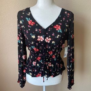 New XS Black Floral Top
